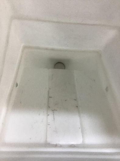 Used PPE Plastic Rolling Surge Bin With Lid MTB300 USED