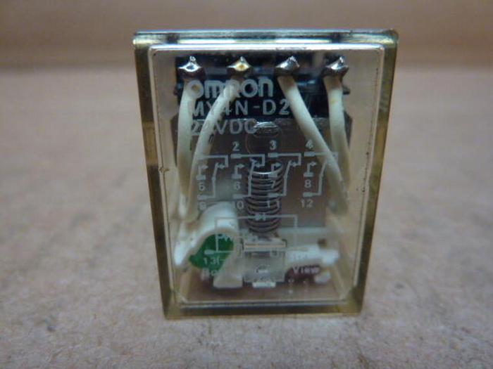 Used OMRON Relay & Base MY4N-D2 #27558