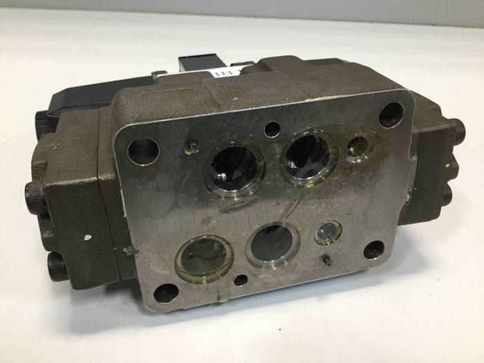 Used TOKIMEC VICKERS Valve DG3V-7-3C-E-T-10-JA8-SM15-7 USED