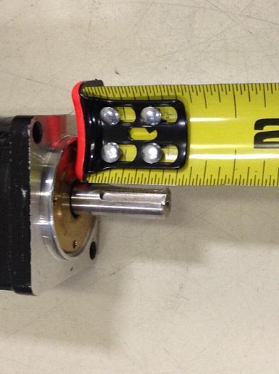 Used YASKAWA AC Servo Motor SGM-01L3B4CL #73784