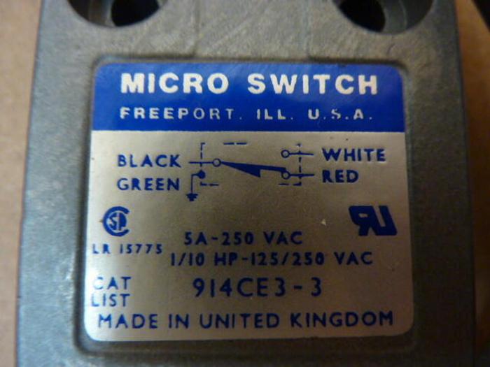 Used CUTLER HAMMER Limit Switch 914CE3-3 #26302