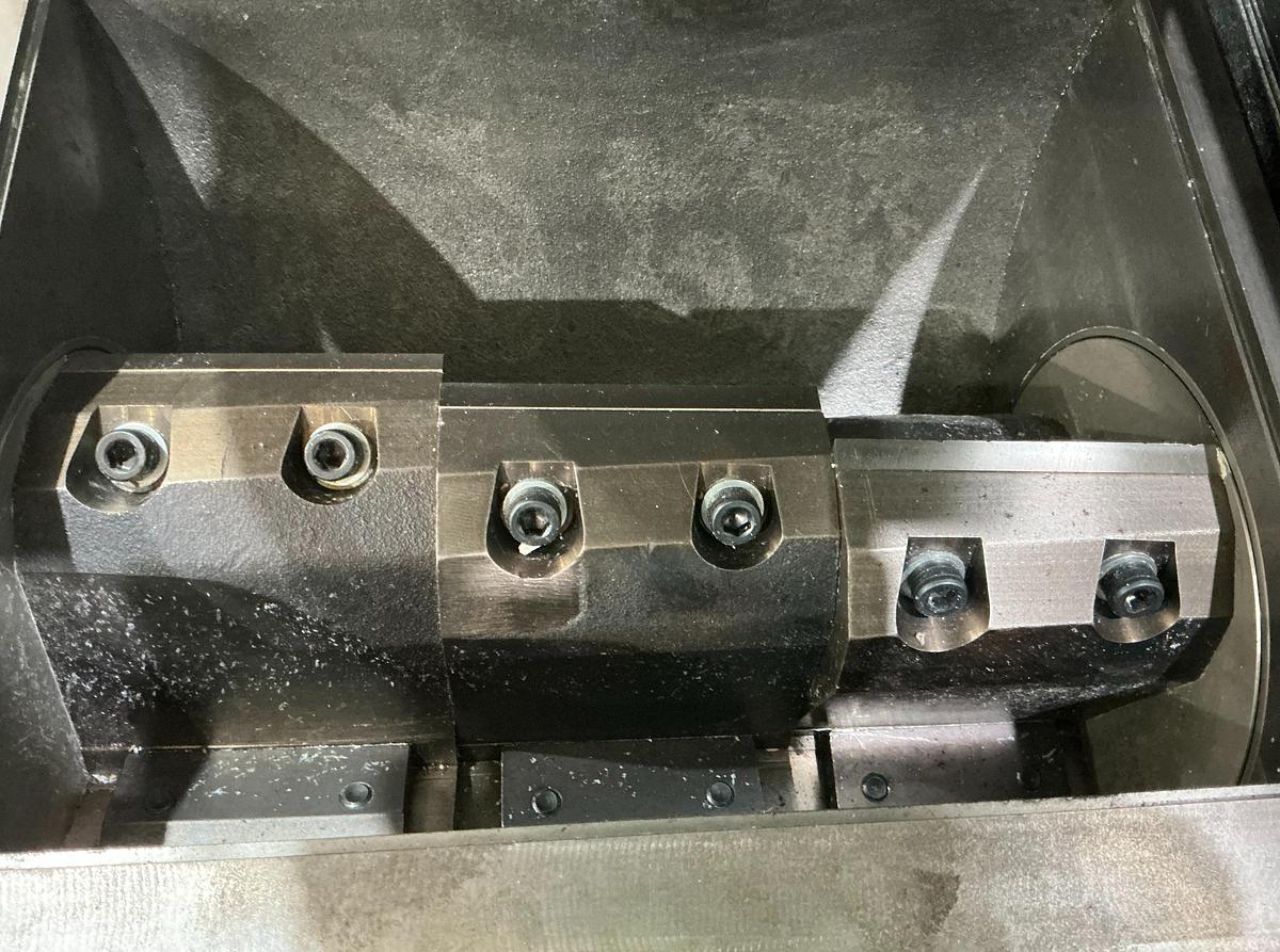 Used MILACRON GRINDER