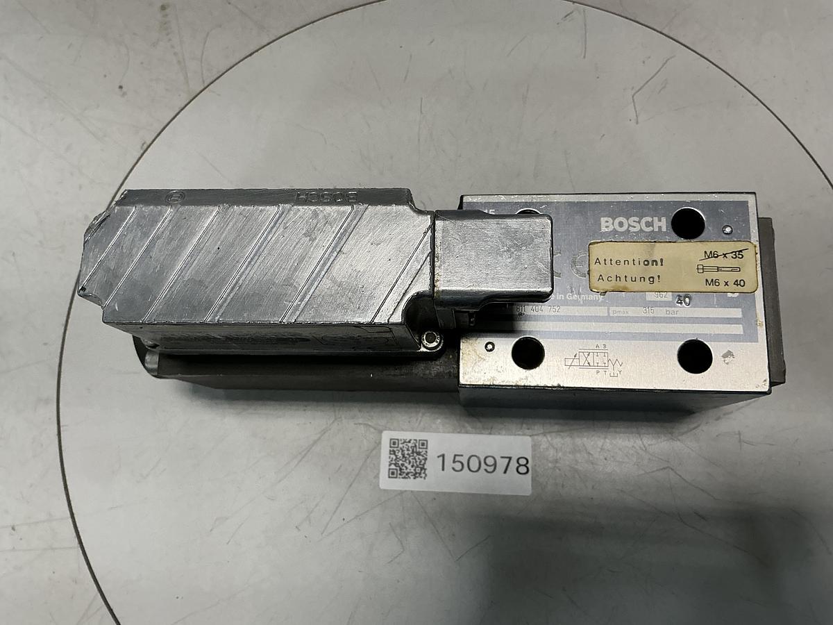 Used BOSCH 0 811 404 752