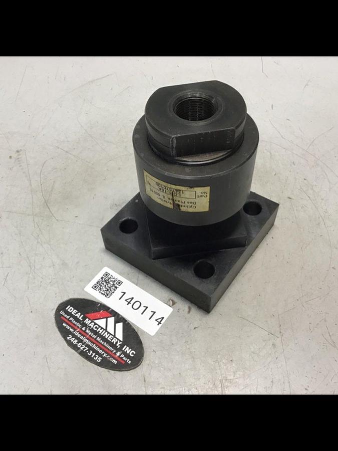 Used CYLINDER DIVISION Coupler Fitting 1347570100 USED