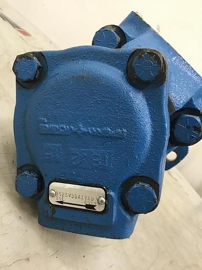 Used VICKERS Pump 3525V30A17AD Used #143941