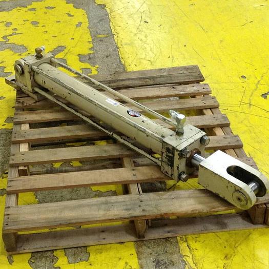 Used TSUDA Injection Carriage Cylinder THC-CA100B-175NX795 Used