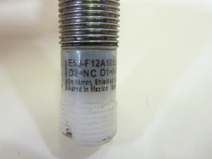 Used CUTLER HAMMER Proximity Switch E59-F12A105D01-D1 #45377