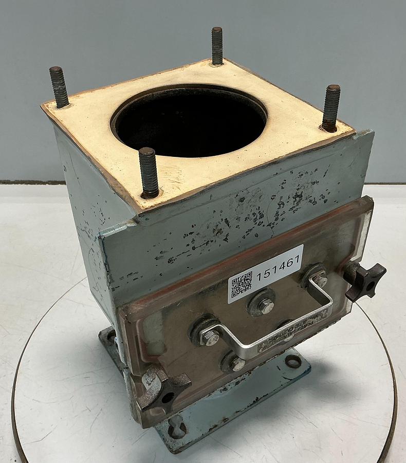 Used METAL FABRICATOR NO MODEL / NO TAG