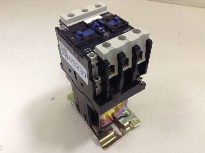 Used TELEMECANIQUE Contactor LP1D5011 #86237