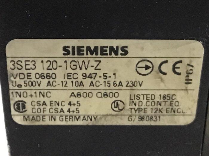 Used SIEMENS Limit Switch3 3SE3 120-1GW-Z #121182