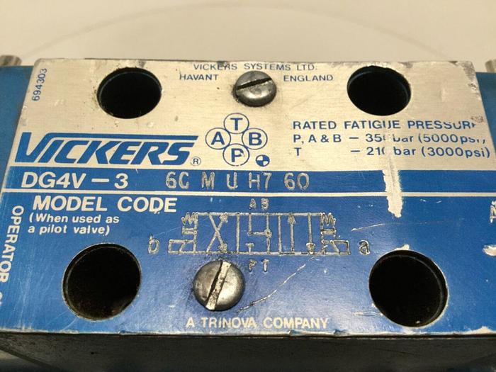 Used VICKERS Pilot Valve Model DG4V36CMUH760 Used