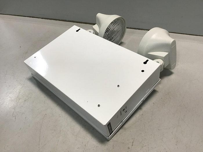 COOPER Emergency Light XR7 #129016