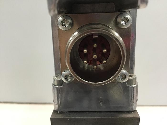 Used BOSCH Servo Valve 0 811 404 434 Used #145658