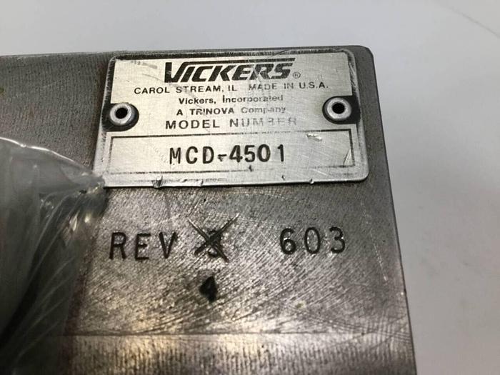 Used VICKERS Manifold Block Valve MCD-4501 #131709