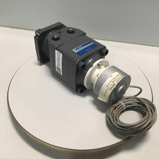 Used TOKIMEC Hydraulic Motor CR-07-5PT4-30-SD-JA-S137-J #95923