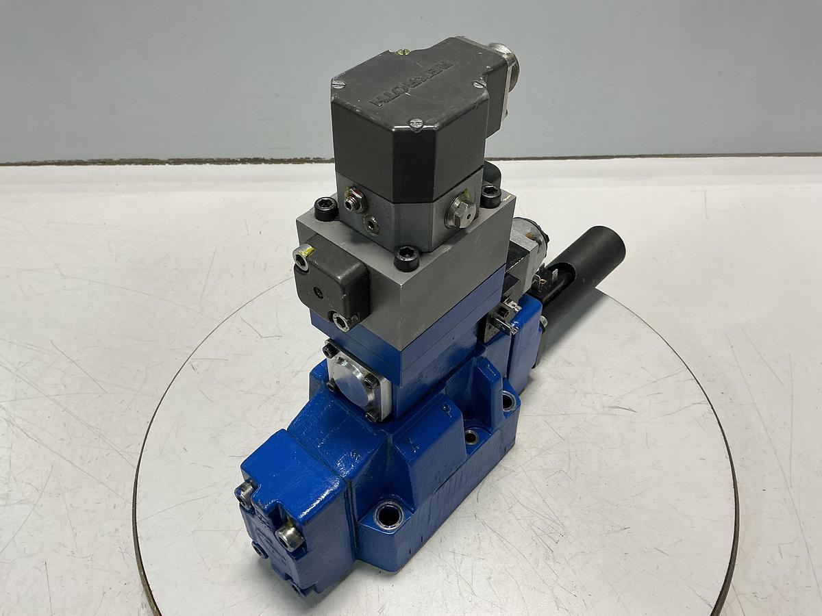 Used REXROTH 4 WS 2 EM 10-40/5B2ET31Z8BM