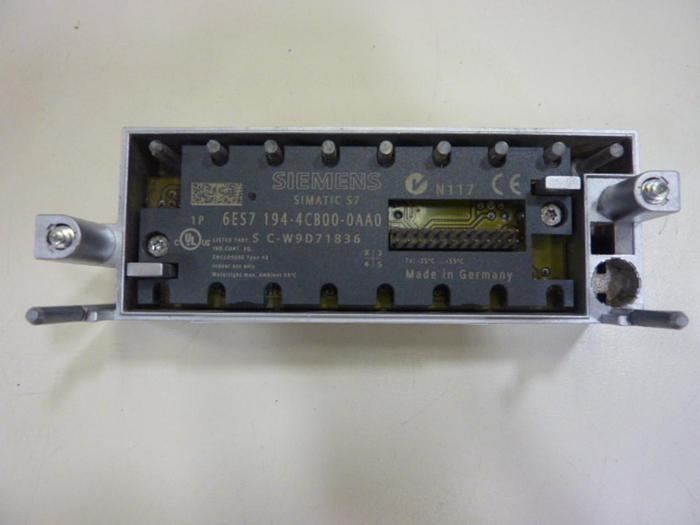 Used SIEMENS Simatic Connection Module 6ES7 194-4CB00-0AA0 #50609