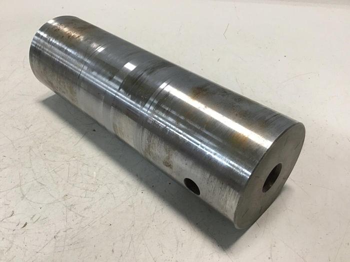 Used CINCINNATI MILACRON Crosshead Toggle Pin 5042540 #120415