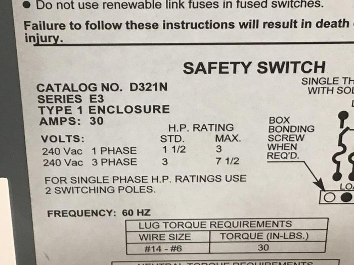 Used SQUARE D 30 Amp Safety Switch D321N #128053