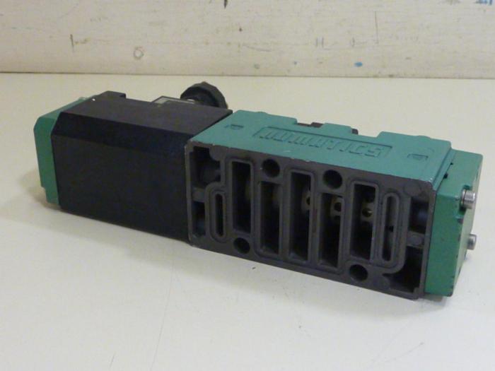Used NUMATICS Solenoid Valve P01818EM4AU3J61 #63855