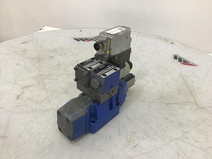 Used BOSCH Hydraulic Servo Valve 0 811 404 607 USED