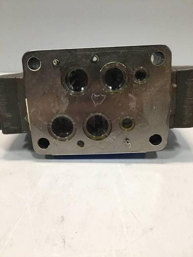 Used VICKERS Directional Control Valve DG4V36CMP7H750JA100 #97331