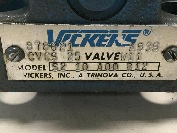 Used VICKERS Solenoid Valve DG4V32AMUHL760 Used