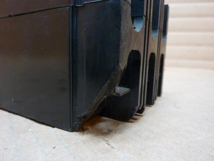 Used WESTINGHOUSE 20 Amp Circuit Breaker FB3020 #28441