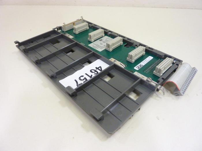 Used SCHNEIDER AUTOMATION INC Slot Rack DTA201/AS-HDTA-201 #46157