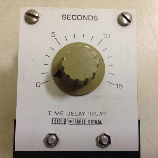 Used EAGLE SIGNAL Time Delay Relay 78-0-A-100-12 #86434