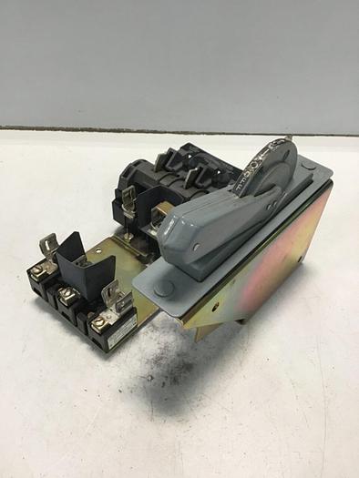 Used ALLEN BRADLEY 30 Amp Fuse Block Plate 1494F-C633 SER B #140978