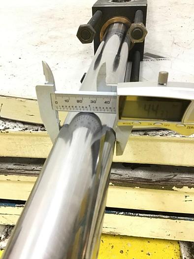 Used HYDRO LINE Traverse Cylinder N5M-2.5X30.91 #136606