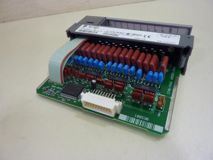 Used ALLEN BRADLEY Input Module 1746-IV16 SER C #56714
