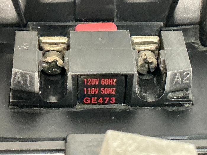 Used ALLEN BRADLEY 100-B110N*3 SER-B