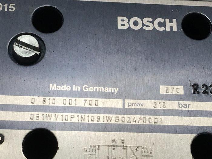 Used BOSCH Valve 0 810 001 700 #115860