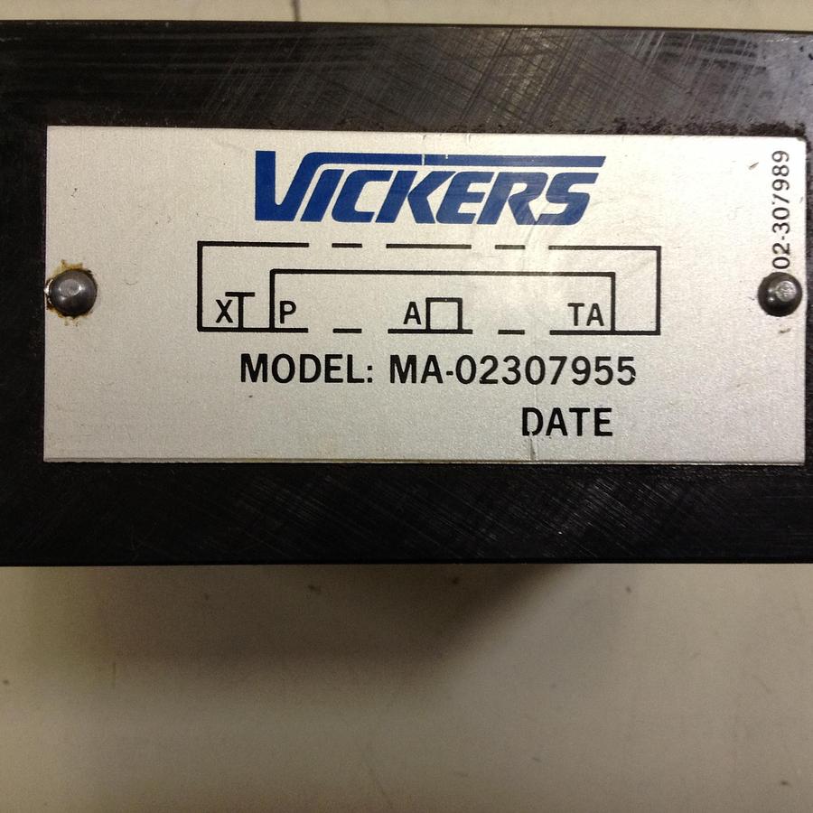 Used VICKERS Valve MA-02307955 Used