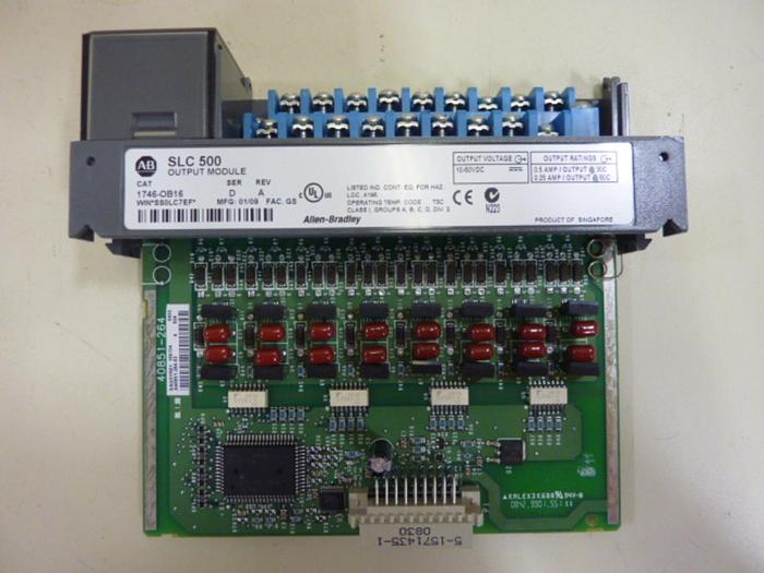 Used ALLEN BRADLEY Output Module 1746-OB16 SER D #55176
