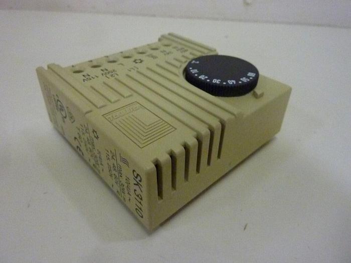 Used RITTAL Temperature Controller SK 3110 #46452