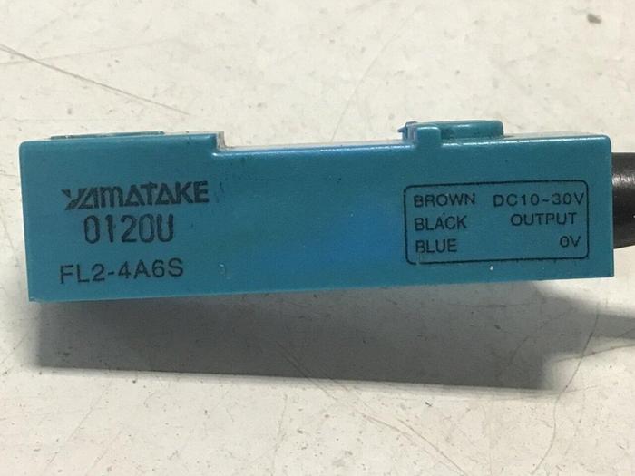 Used YAMATAKE Proximity Switch FL2-4A6S #128183