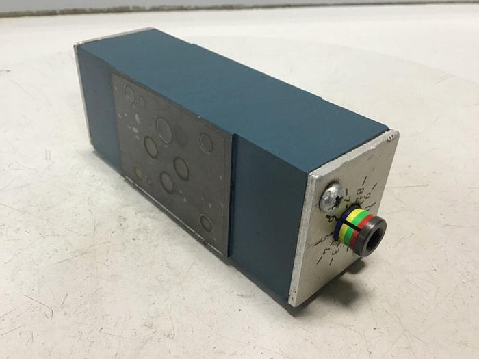 Used BOSCH Valve 0 811 324 100 #130946