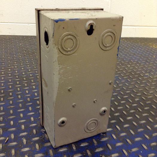 Used CUTLER HAMMER Circuit Breaker Load Center CH2A #82893