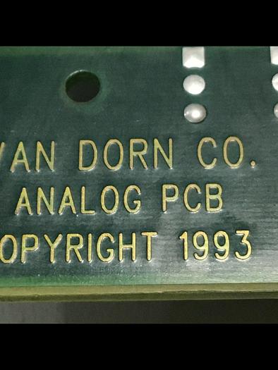 Used VAN DORN Analog Circuit Board 330025 PC330-025 Used