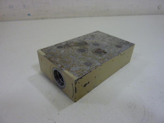 Used VICKERS Valve DGMA3T220S #61707