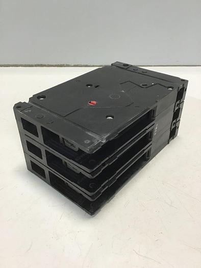 Used SIEMENS 30 Amp Circuit Breaker ED63B030 #138498