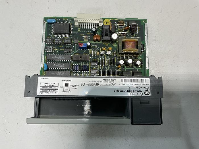 Used ALLEN BRADLEY SLC 500