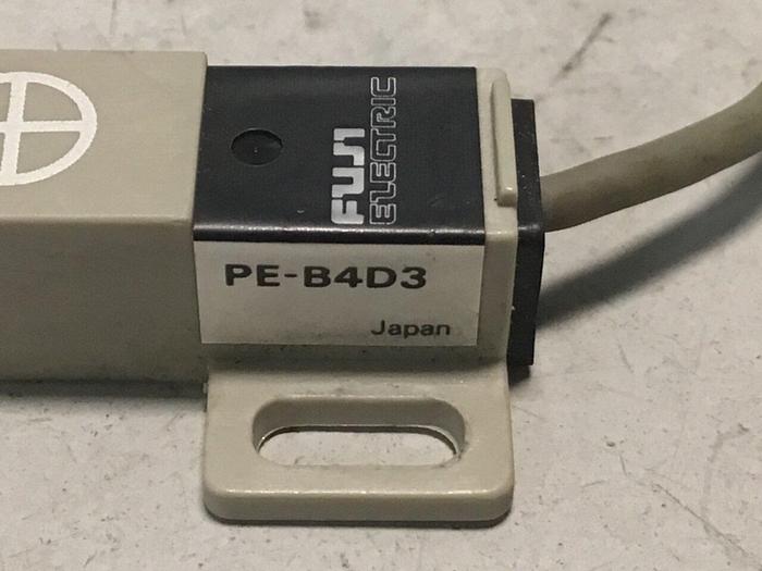 Used FUJI ELECTRIC Proximity Switch PE-B4D3 #128425