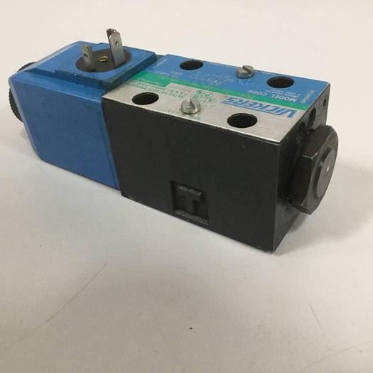 Used VICKERS Directional Valve DG4V-3S-22AL-M-U-H5-60 #90623