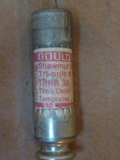 Used GOULD / SHAWMUT 30 Amp Fuse TRNR30 #26956