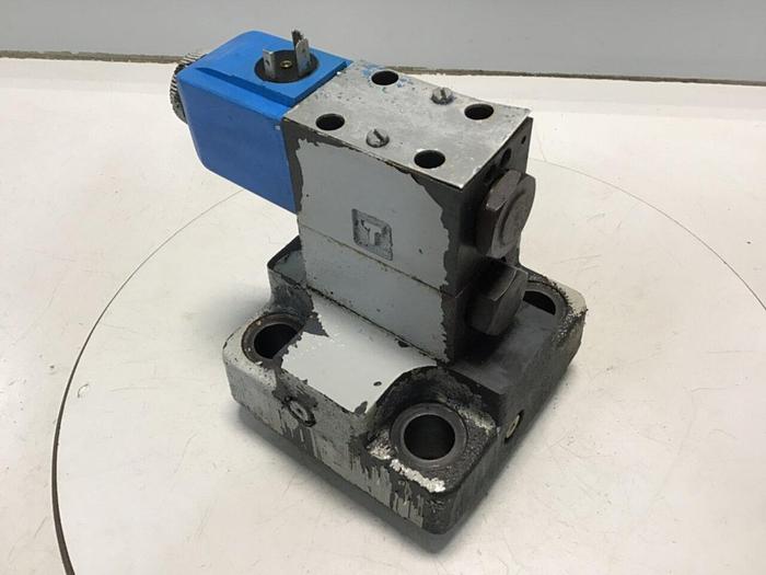 Used VICKERS Valve CVCS40D1S210 #118952