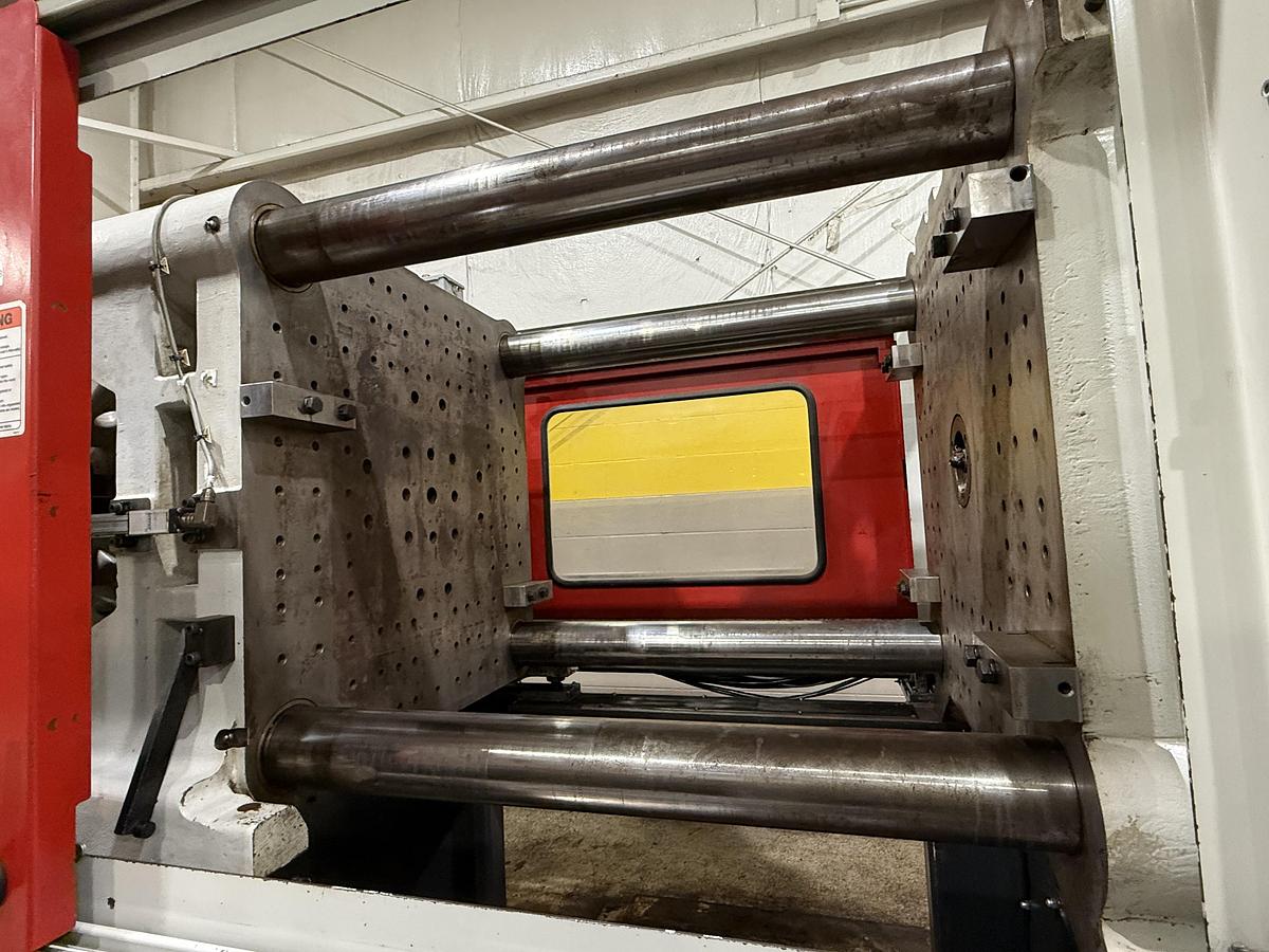 Used 2000 FERROMATIK MILACRON 310 Ton Injection Molding Machine MT310-22 USED #151863